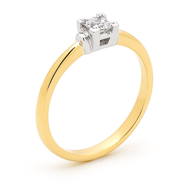 9ct Yellow Gold Diamond Ring with White Gold Setting