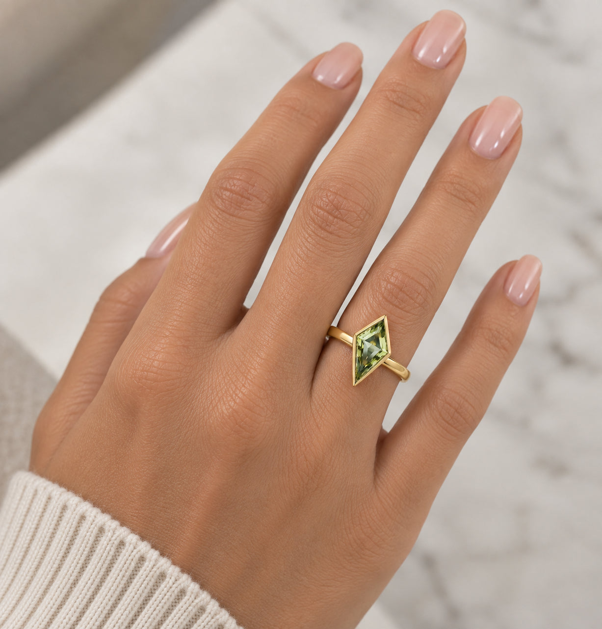 Kite-Cut Green Gold Quartz Ring in 9ct Yellow Gold